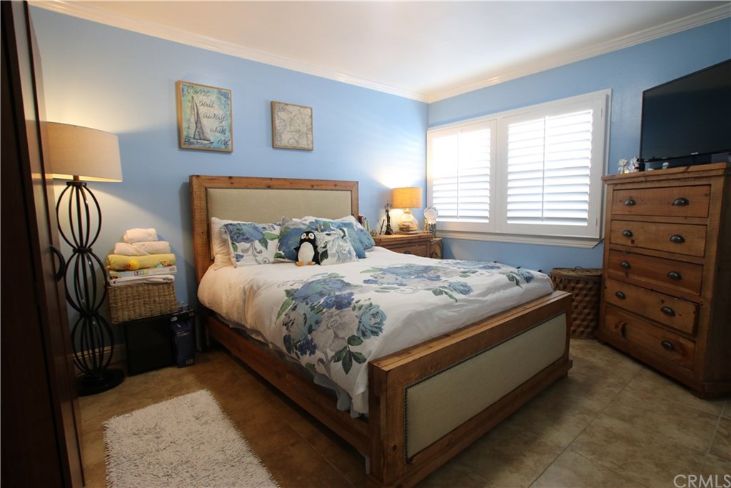 2841 North Studebaker Road Long Beach, CA 90815 - Photo 18 of 40