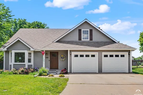 $428,000 | 2925 Iris Court, Lawrence, KS 66047