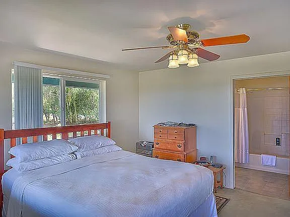 $669,000 | 89-1165 Hawaiʻi Belt Road, Captain Cook, HI 96704