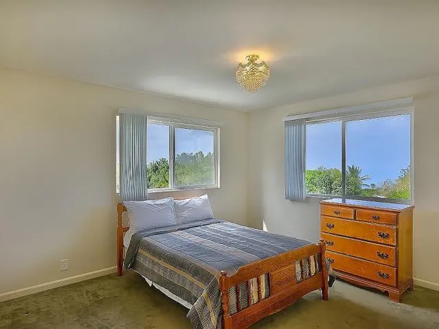 $669,000 | 89-1165 Hawaiʻi Belt Road, Captain Cook, HI 96704