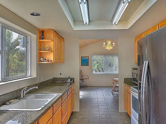 $669,000 | 89-1165 Hawaiʻi Belt Road, Captain Cook, HI 96704