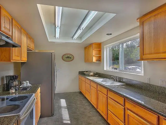 $669,000 | 89-1165 Hawaiʻi Belt Road, Captain Cook, HI 96704