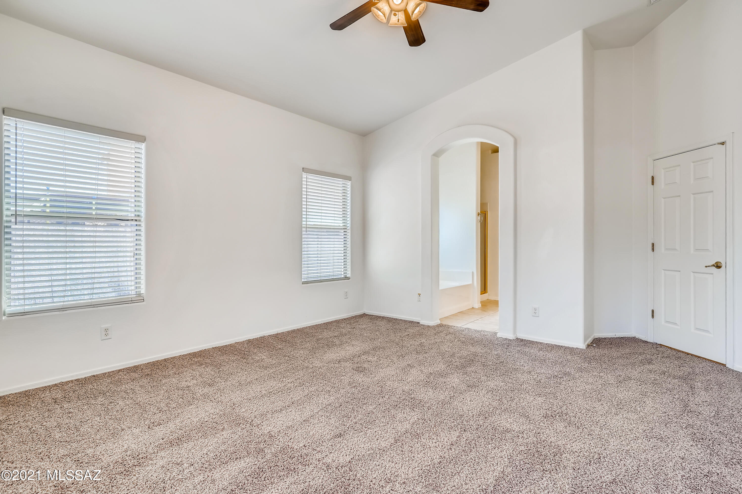 60846 Rock Ledge Loop Tucson, AZ 85739 - Photo 17 of 33