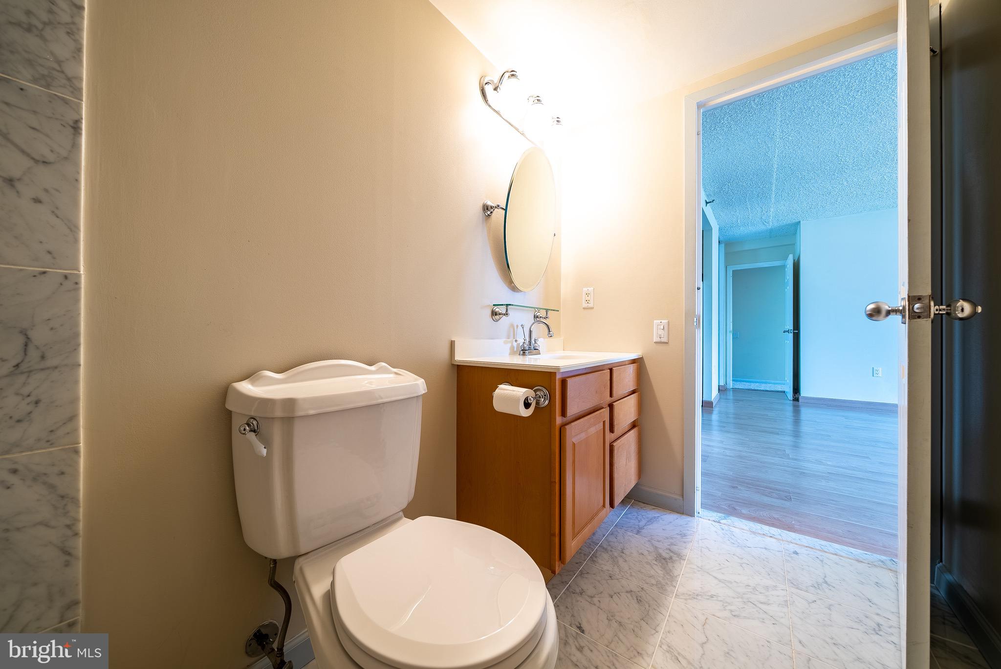 2201 Cherry Street, Unit PH4 Philadelphia, PA 19103 - Photo 12 of 19
