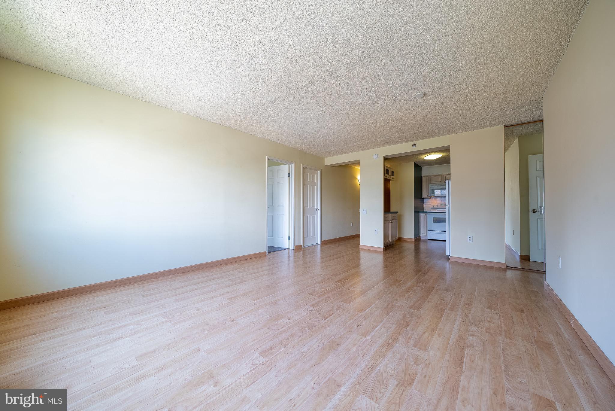 2201 Cherry Street, Unit PH4 Philadelphia, PA 19103 - Photo 10 of 19