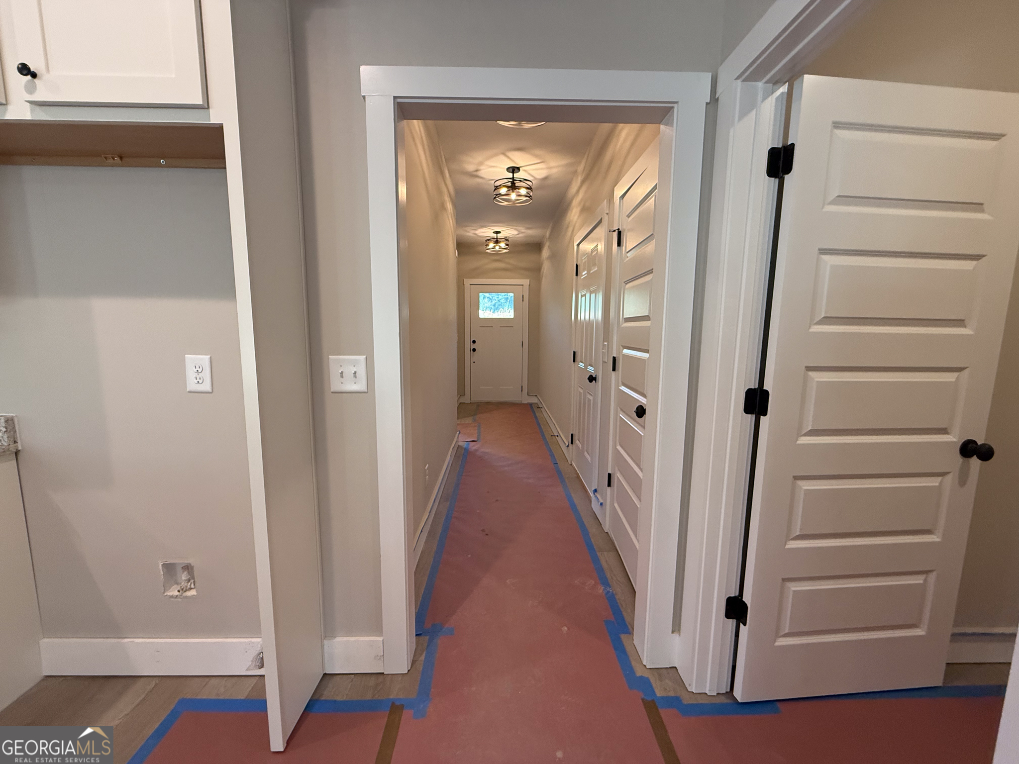 53 Hunts Rdg Drive Cleveland, GA 30528 - Photo 4 of 44