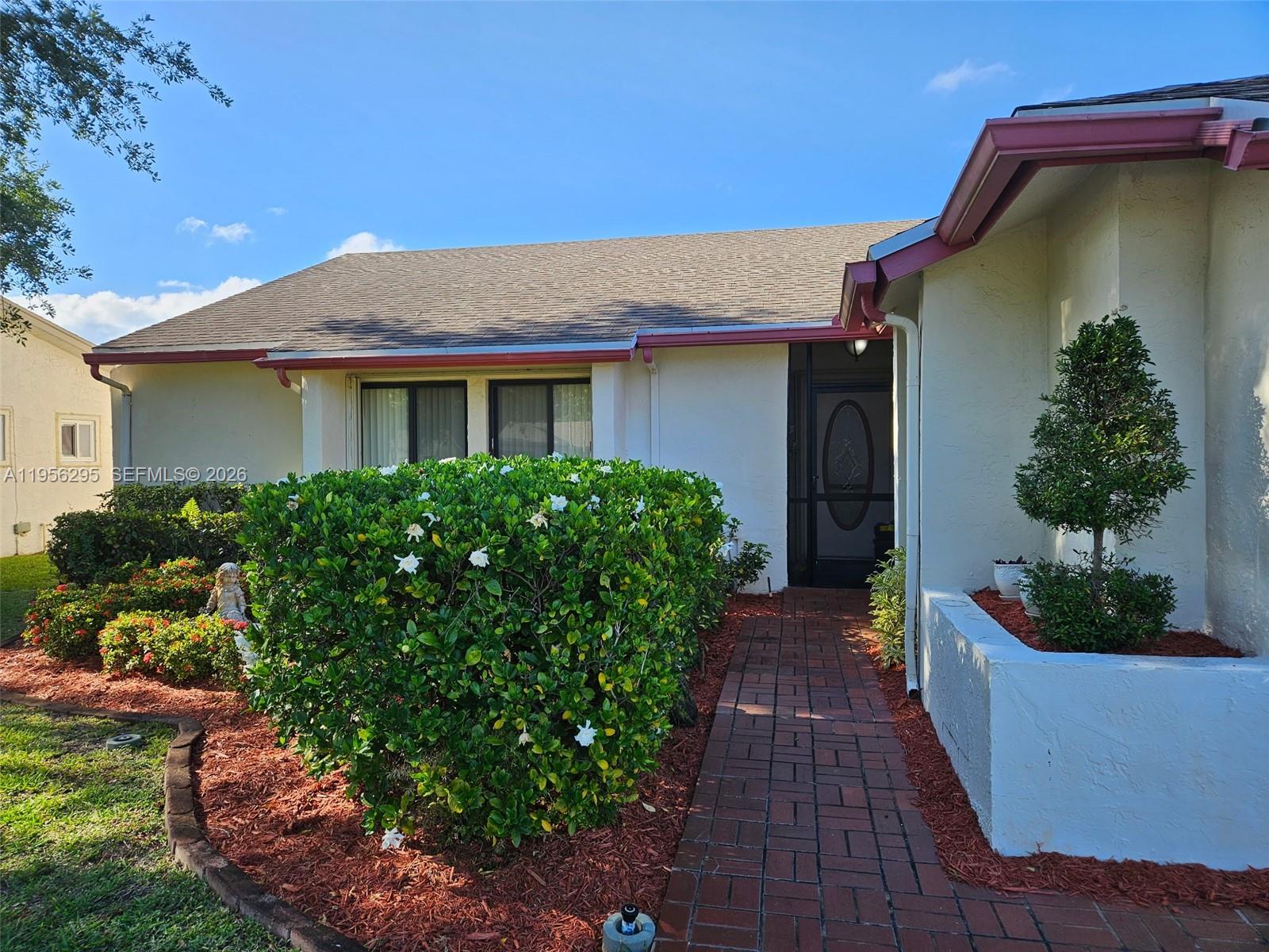 10301 Greenbriar Court Boca Raton, FL 33498 - Photo 3 of 56