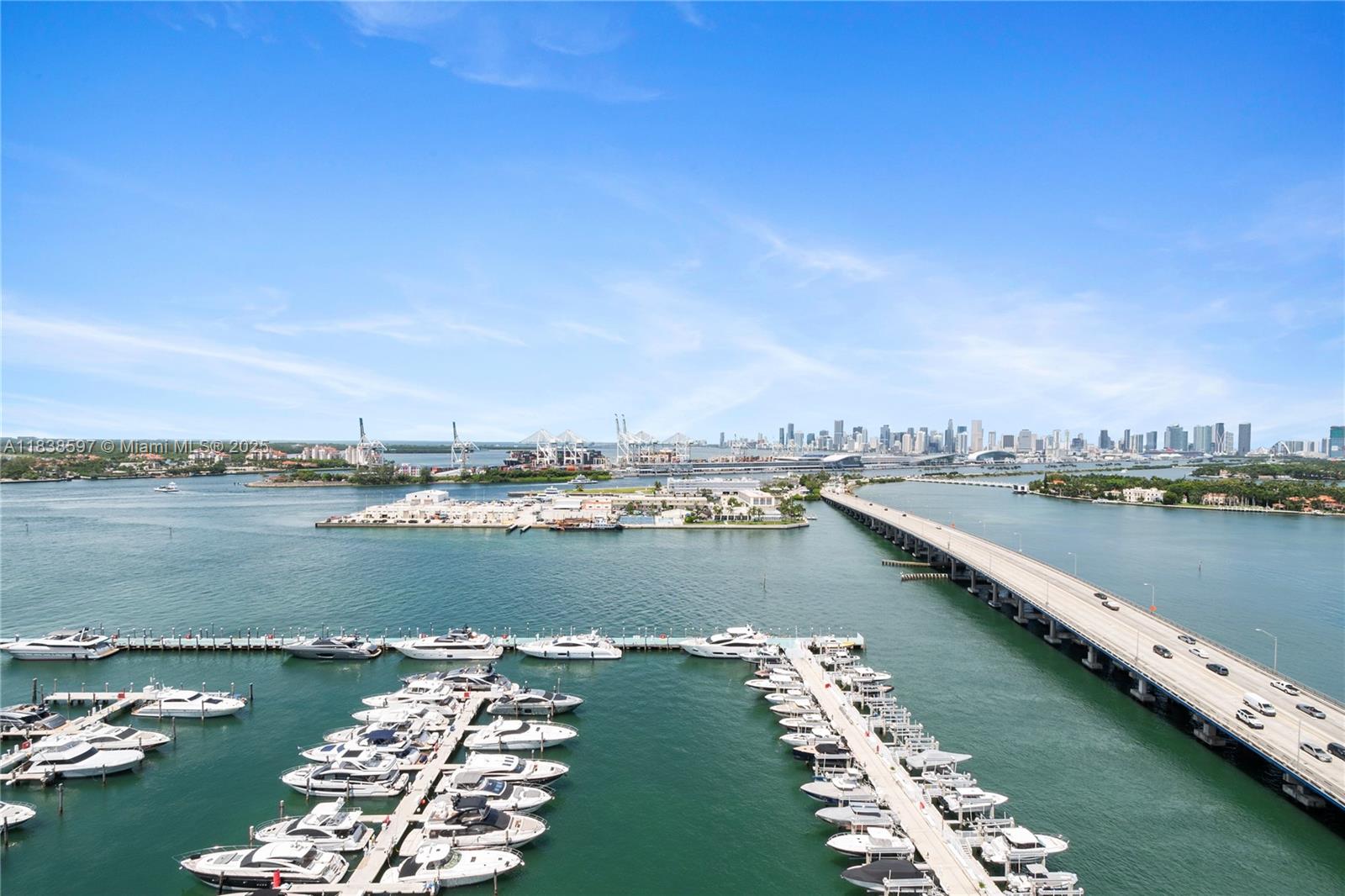 450 Alton Road, Unit 2001 Miami Beach, FL 33139 - Photo 23 of 47 Gallery Image 23
