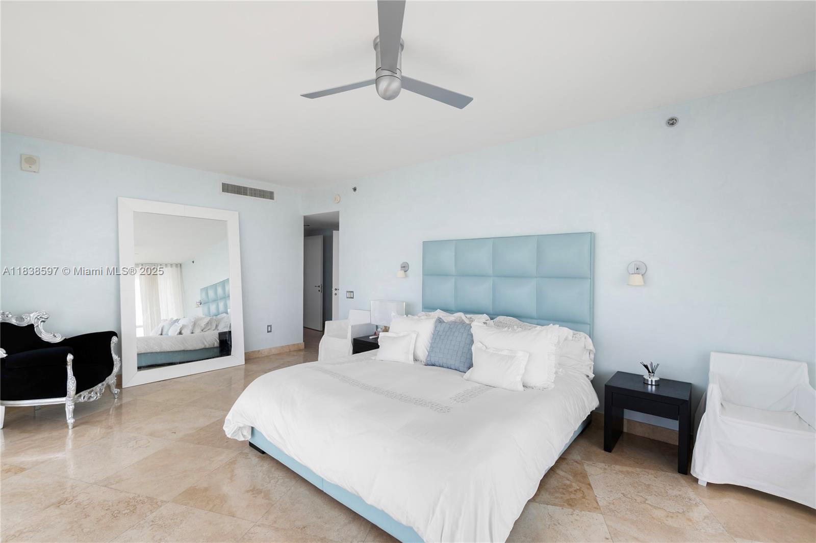 450 Alton Road, Unit 2001 Miami Beach, FL 33139 - Photo 27 of 47 Gallery Image 27