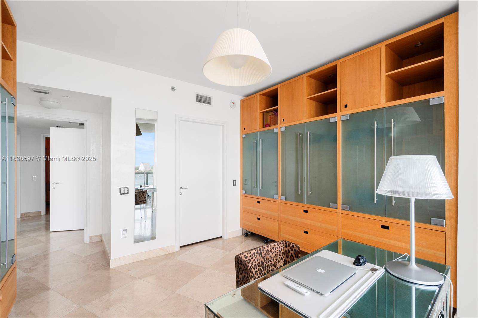 450 Alton Road, Unit 2001 Miami Beach, FL 33139 - Photo 44 of 47 Gallery Image 44