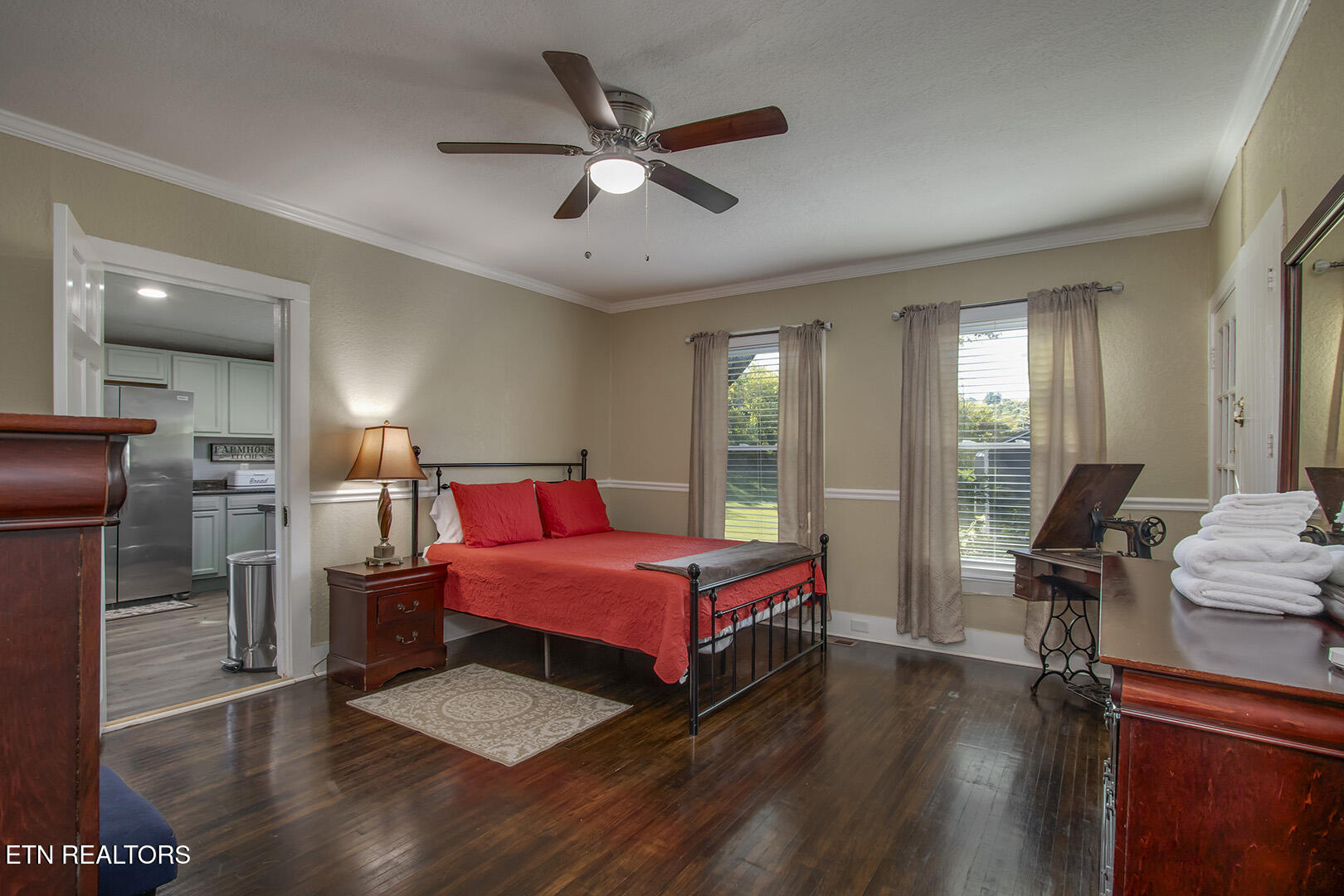 9604 Kodak Road Kodak, TN 37764 - Photo 26 of 60 26_KodakRoad_9604_Bedroom2_02