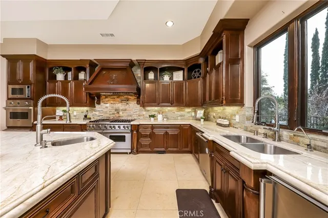 $3,400,000 | 26829 Brooken Avenue, Canyon Country, CA 91387