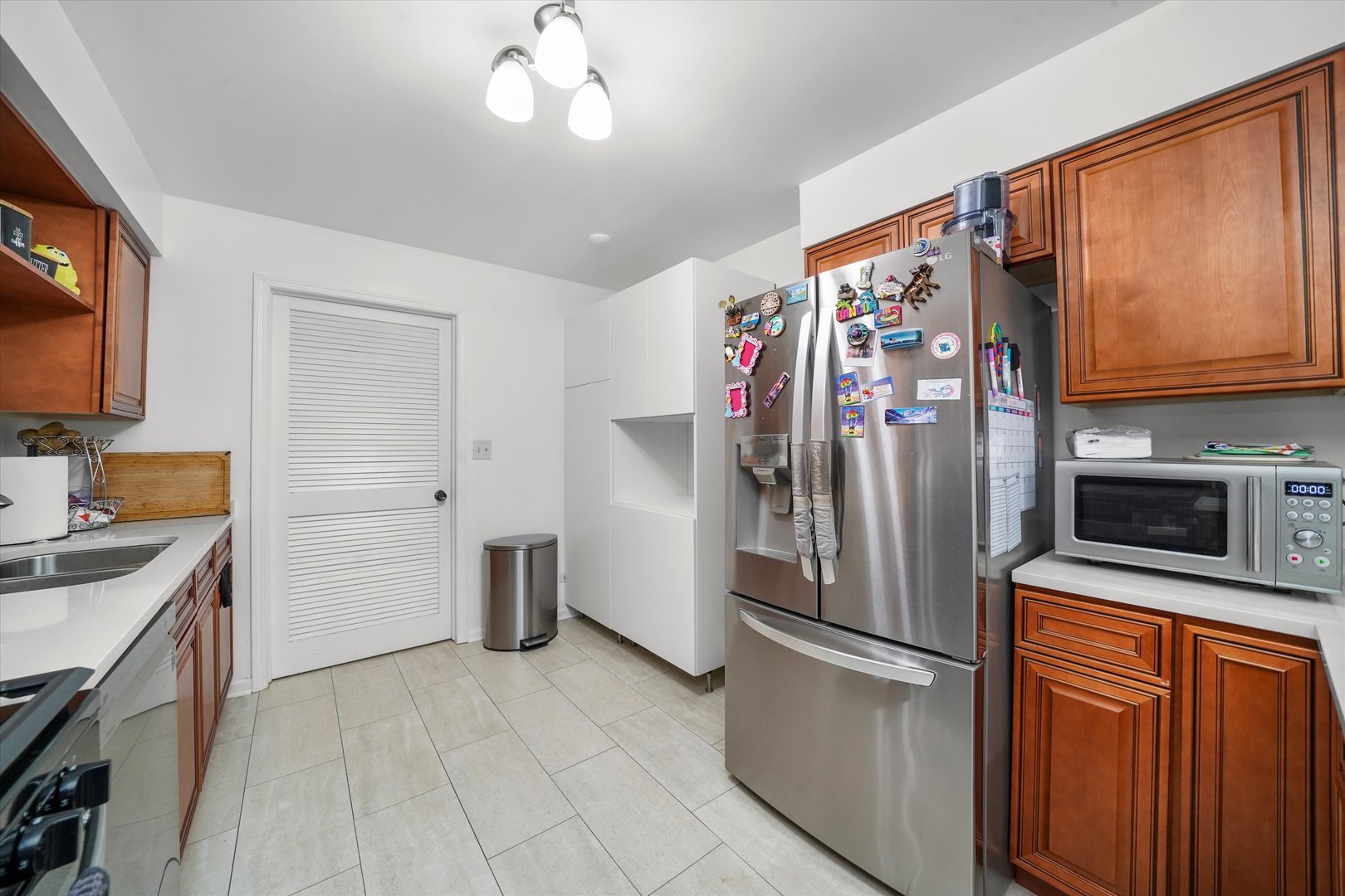 1265 Ranchview Court Buffalo Grove, IL 60089 - Photo 5 of 18