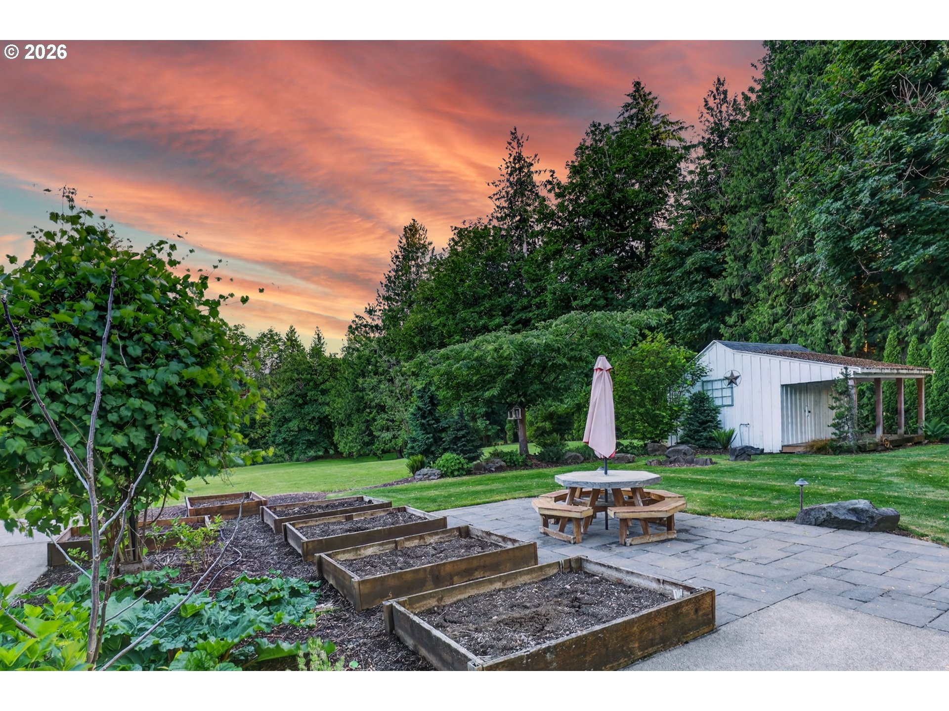 3678 West Powell Loop Gresham, OR 97030 - Photo 4 of 48