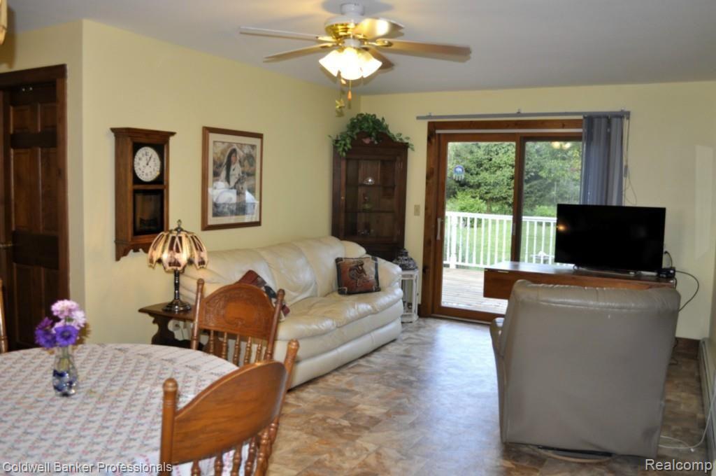 13247 Lone Tree Road Hartland, MI 48353 - Photo 15 of 70 _DSC0386.jpg
