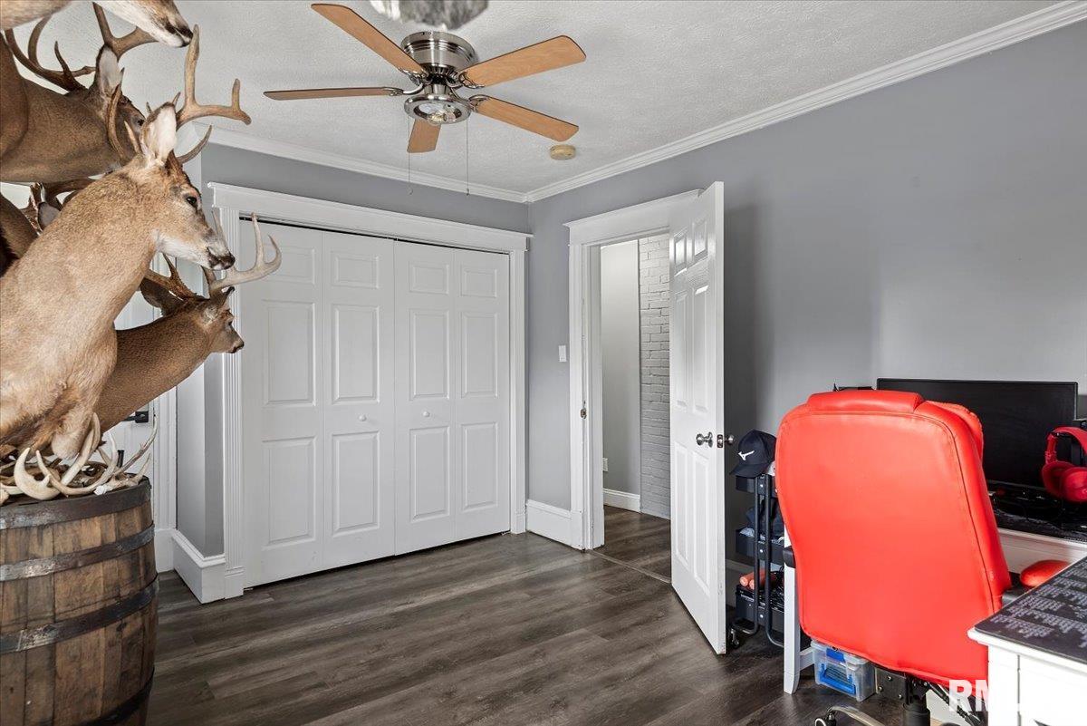 419 East Corwin Street Litchfield, IL 62056 - Photo 28 of 43