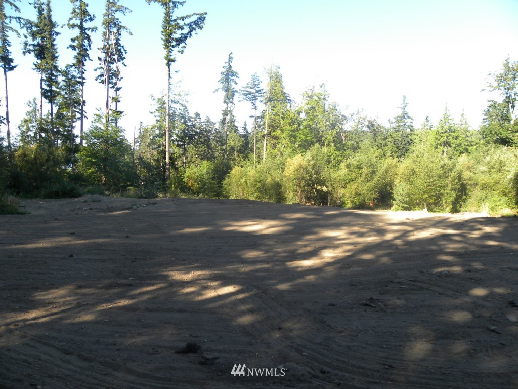 2048 Wagner Road Camano Island, WA 98282 - Photo 6 of 13 Gallery Image 6