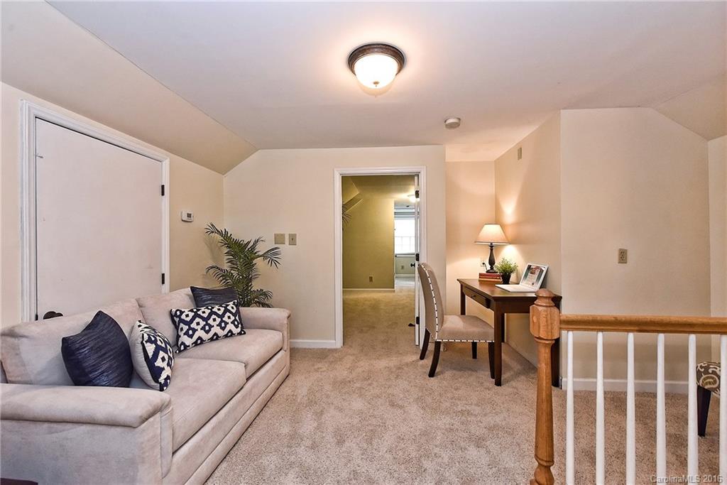 2022 Norton Road Charlotte, NC 28207 - Photo 19 of 24 Gallery Image 19