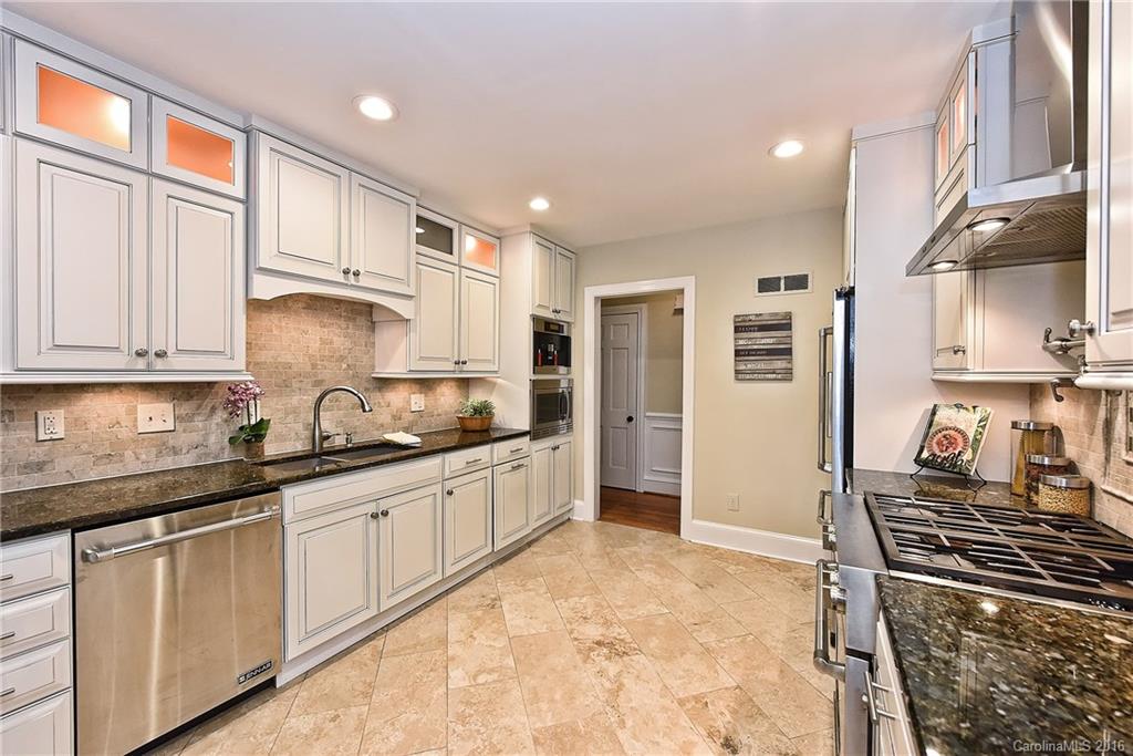 2022 Norton Road Charlotte, NC 28207 - Photo 9 of 24 Gallery Image 9
