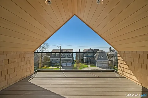 $11,995,000 | 14 Owenoke Park, Westport, CT 06880
