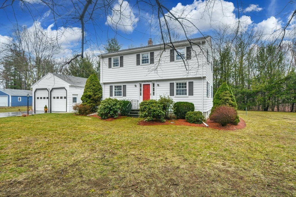 19 Rockpoint Road Southborough, MA 01772 - Photo 1 of 35 Gallery Image 1