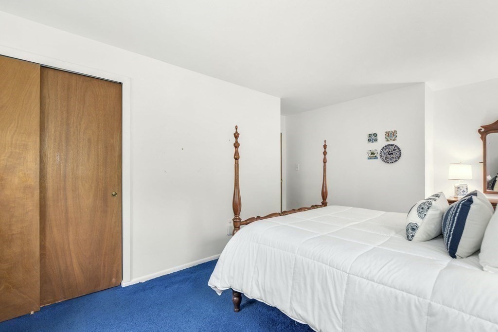 19 Rockpoint Road Southborough, MA 01772 - Photo 24 of 35 Gallery Image 24