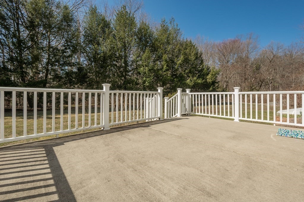 19 Rockpoint Road Southborough, MA 01772 - Photo 32 of 35 Gallery Image 32