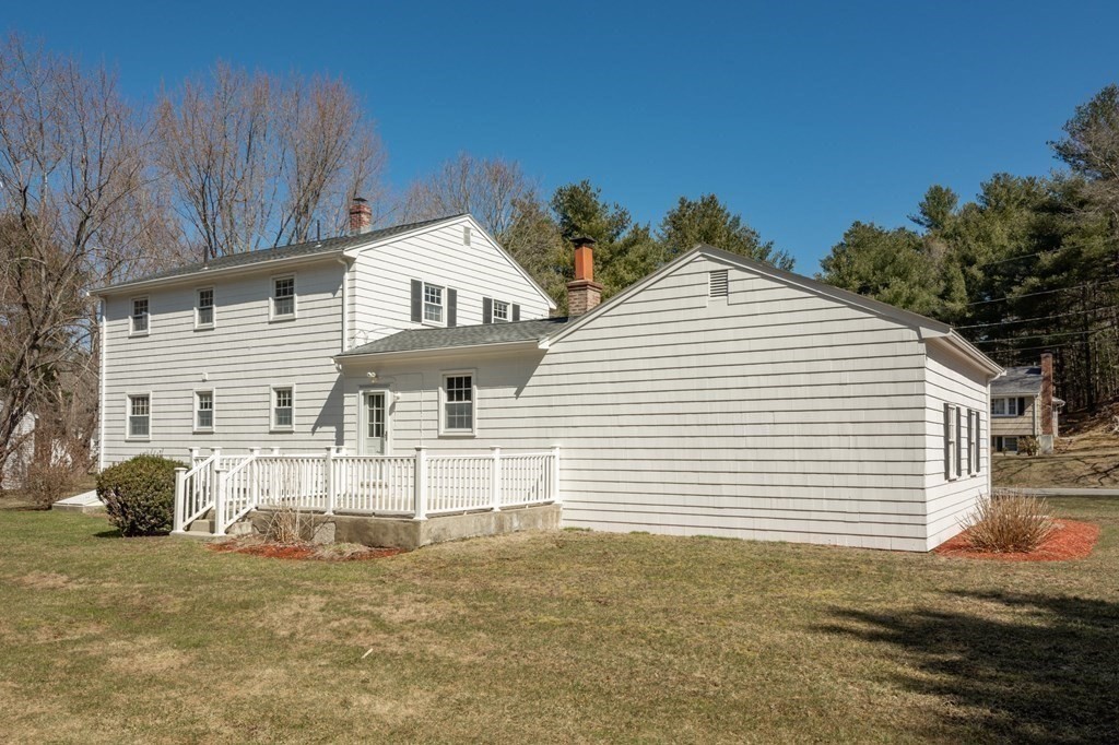19 Rockpoint Road Southborough, MA 01772 - Photo 33 of 35 Gallery Image 33