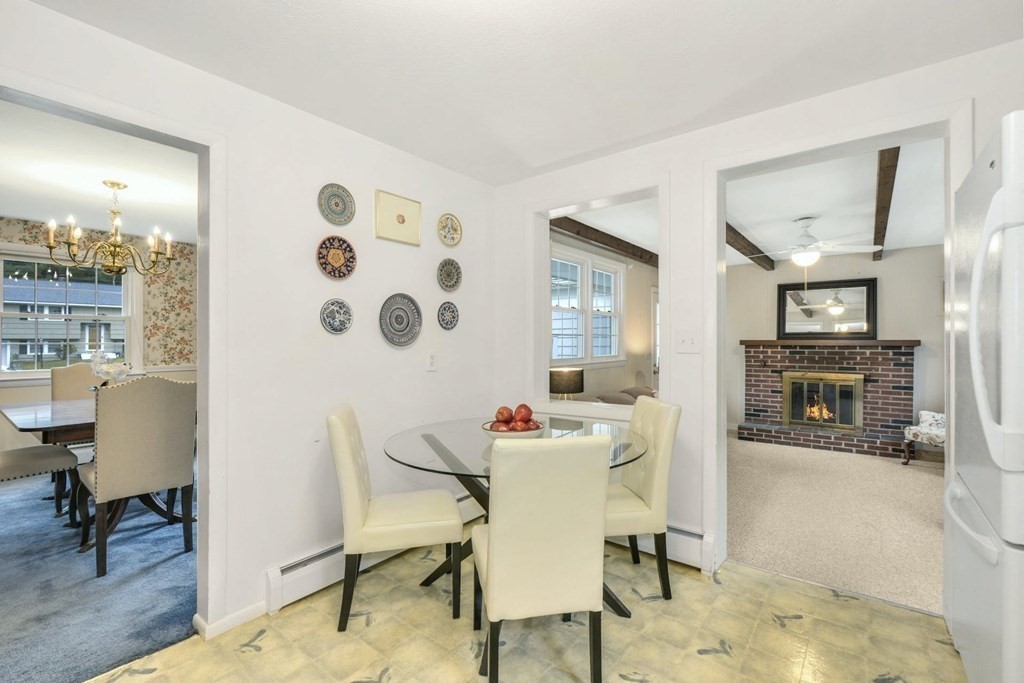 19 Rockpoint Road Southborough, MA 01772 - Photo 9 of 35 Gallery Image 9
