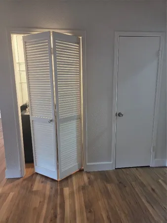 $1,400 | 7712 Challie Lane, Unit 7712, Houston, TX 77088