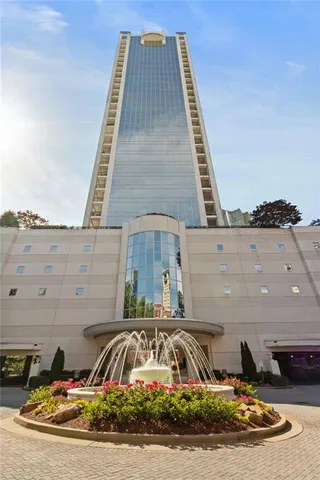 $445,000 | 2828 Peachtree Road Northwest, Unit 1704, Atlanta, GA 30305