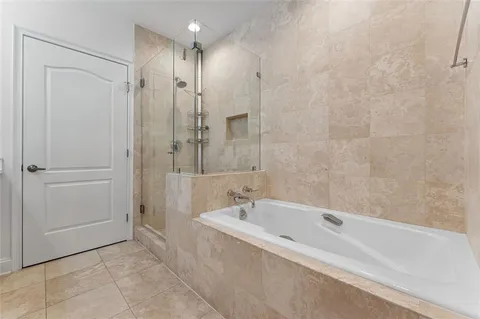 $445,000 | 2828 Peachtree Road Northwest, Unit 1704, Atlanta, GA 30305