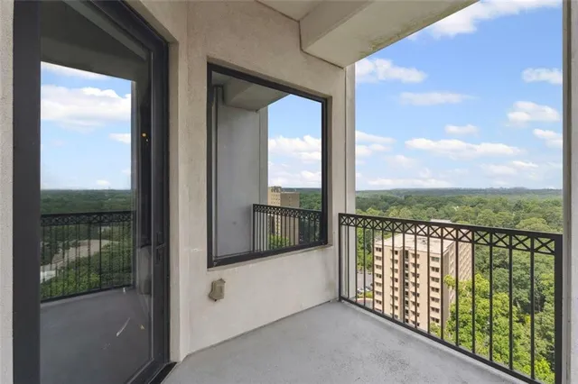 $445,000 | 2828 Peachtree Road Northwest, Unit 1704, Atlanta, GA 30305