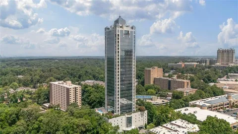 $445,000 | 2828 Peachtree Road Northwest, Unit 1704, Atlanta, GA 30305