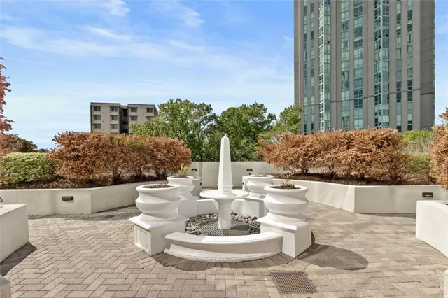 $445,000 | 2828 Peachtree Road Northwest, Unit 1704, Atlanta, GA 30305