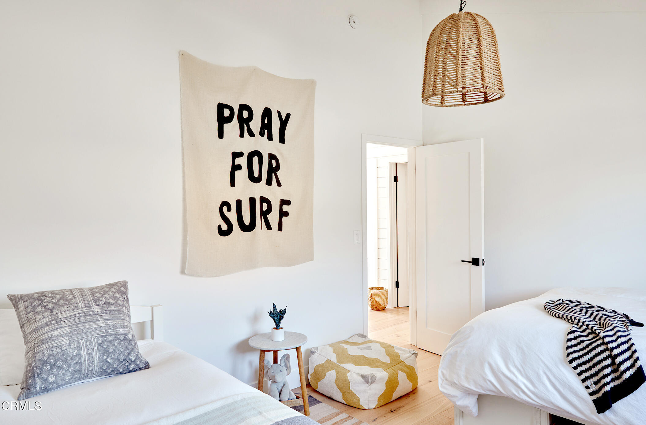 5121 Seabreeze Way Oxnard, CA 93035 - Photo 19 of 31 MLS_Oxnard_Bedroom 3_1