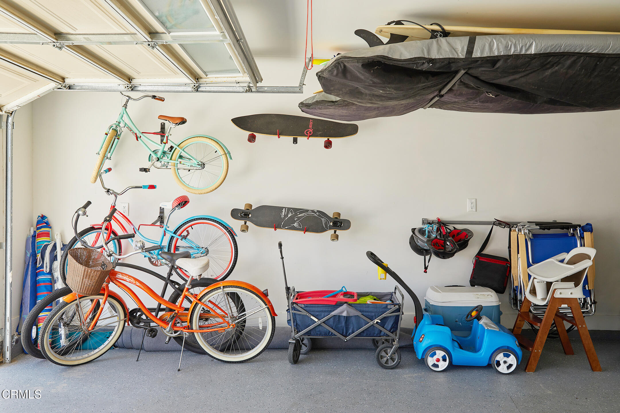 5121 Seabreeze Way Oxnard, CA 93035 - Photo 30 of 31 MLS_Oxnard_garage 2_1