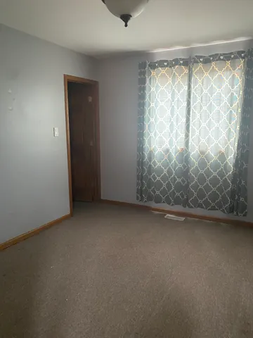 $2,200 | 807 South Claremont Avenue, Unit 3, Chicago, IL 60612