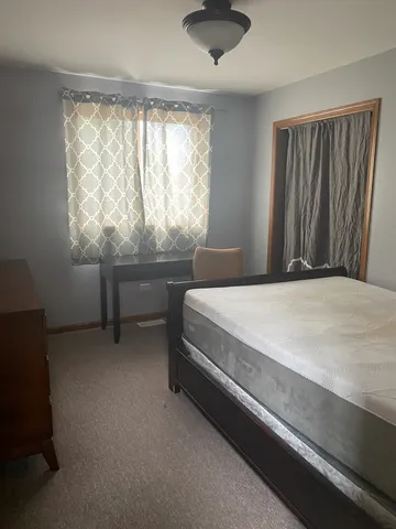 $2,200 | 807 South Claremont Avenue, Unit 3, Chicago, IL 60612