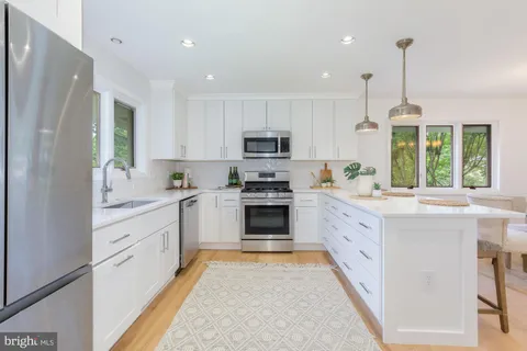 $1,776,000 | 6337 Lenox Road, Bethesda, MD 20817
