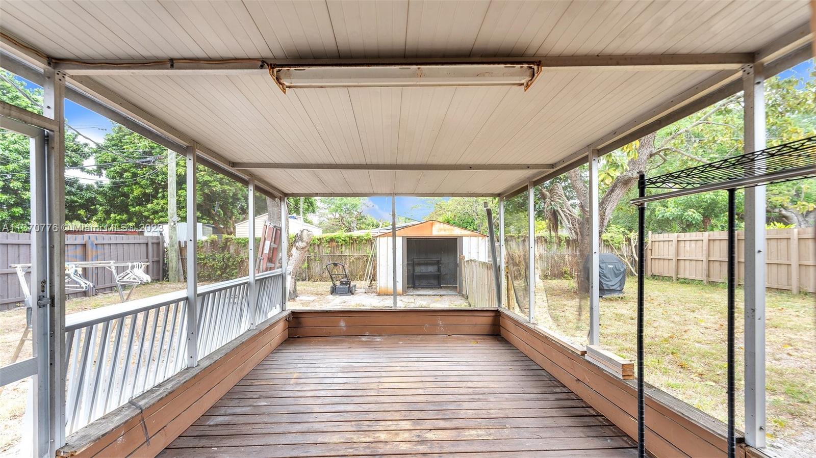 5615 Hood Street Hollywood, FL 33021 - Photo 18 of 35