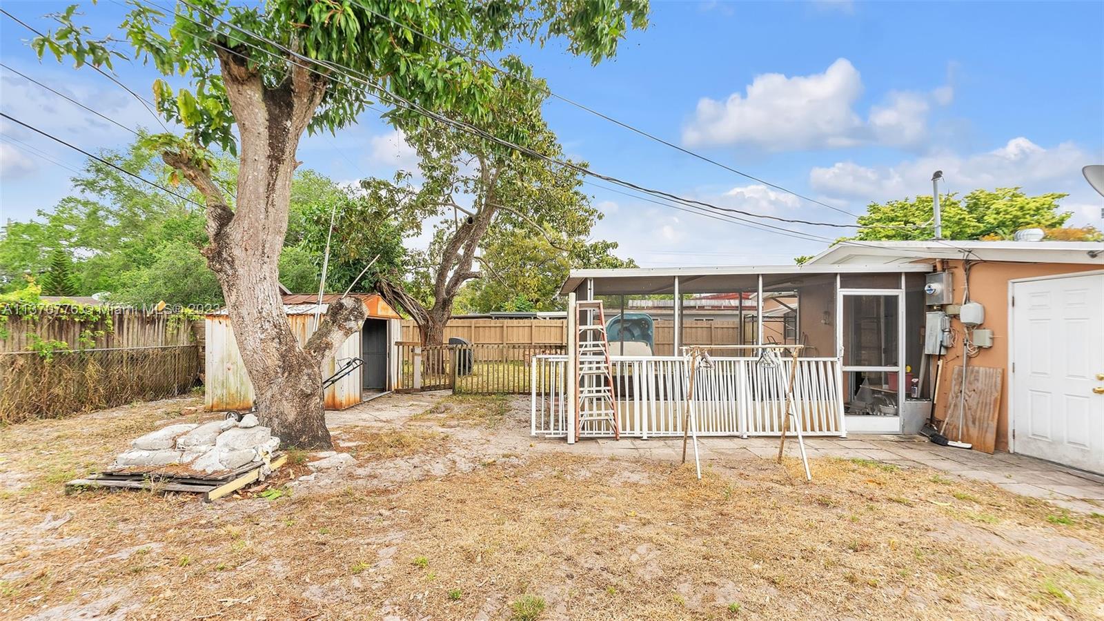 5615 Hood Street Hollywood, FL 33021 - Photo 21 of 35
