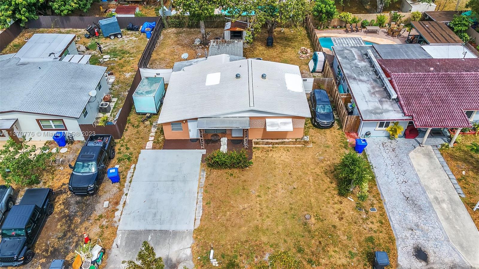 5615 Hood Street Hollywood, FL 33021 - Photo 31 of 35