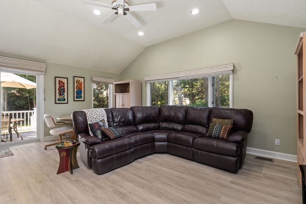 77 Bonwood Road Needham, MA 02492 - Photo 15 of 41