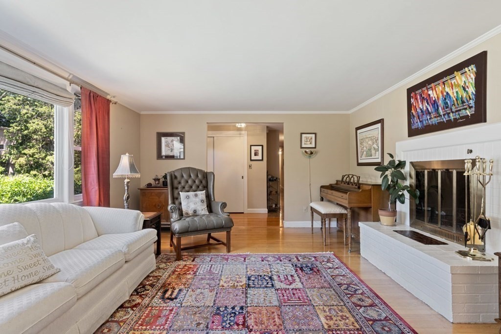 77 Bonwood Road Needham, MA 02492 - Photo 4 of 41