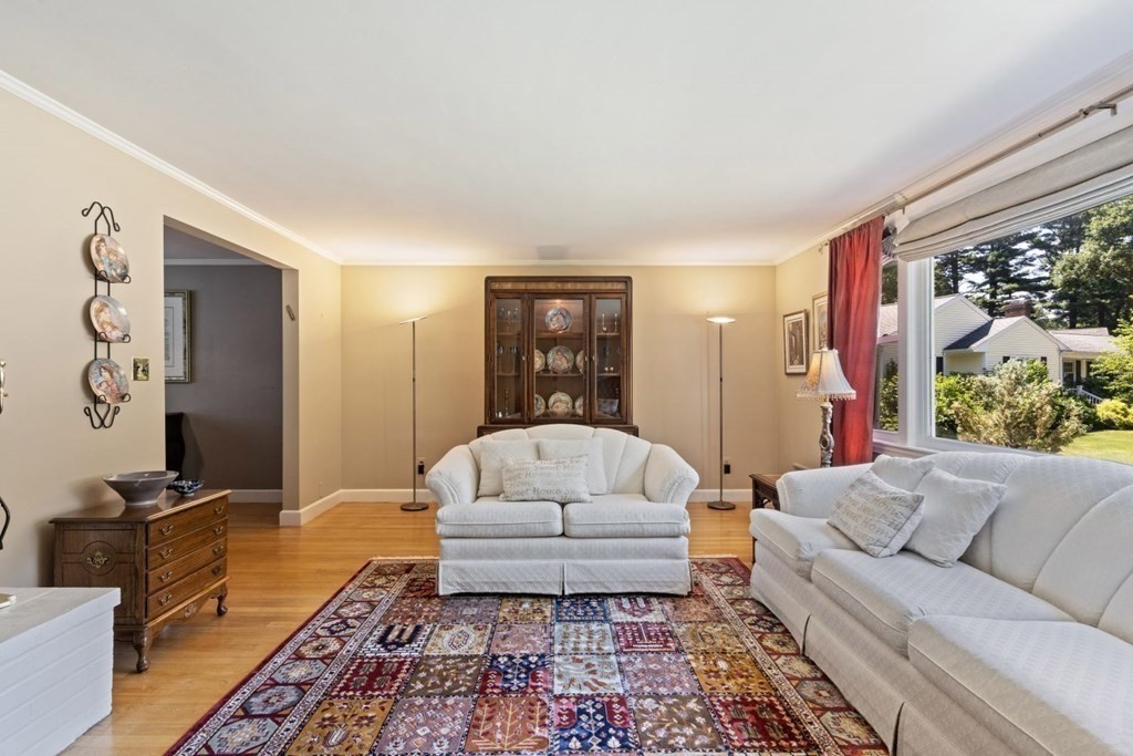 77 Bonwood Road Needham, MA 02492 - Photo 6 of 41