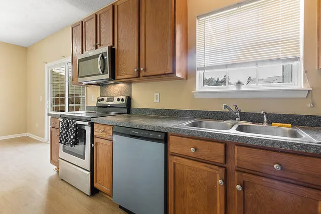 $270,000 | 136 Lynches River Drive, Summerville, SC 29485