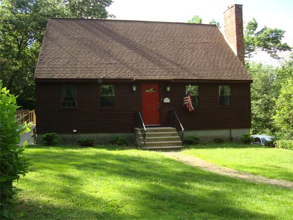 132 8 Lots Road Sutton, MA 01590 - Photo 1 of 17