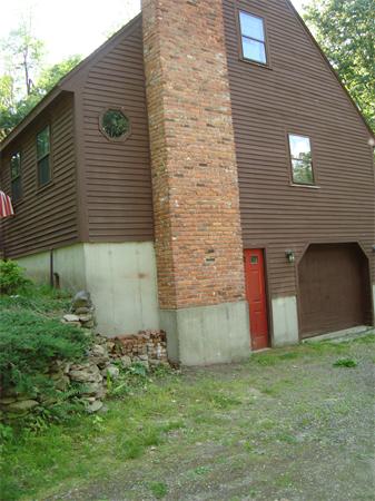 132 8 Lots Road Sutton, MA 01590 - Photo 3 of 17