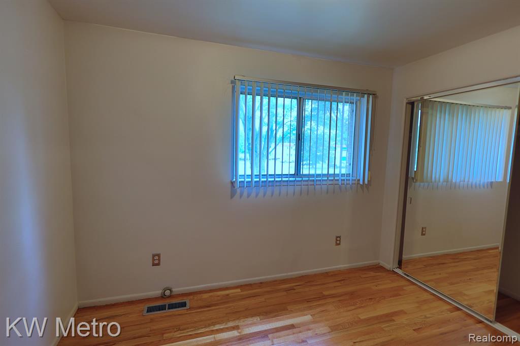 25535 Lahser Road, Unit A4 Southfield, MI 48033 - Photo 15 of 30